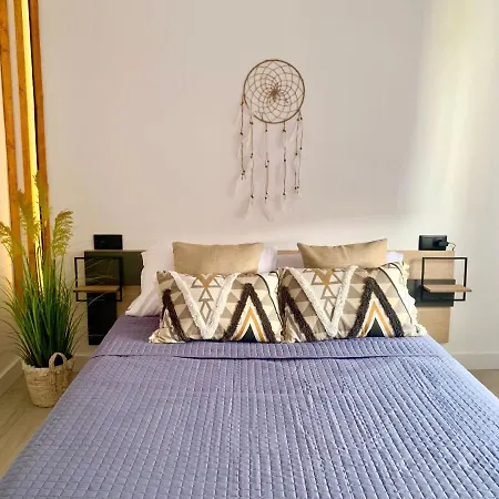 Grey House - Feel The Vibe Apartamento *