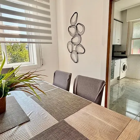 Grey House - Feel The Vibe Apartman *