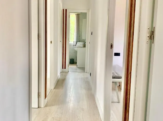 Διαμέρισμα Grey House - Feel The Vibe